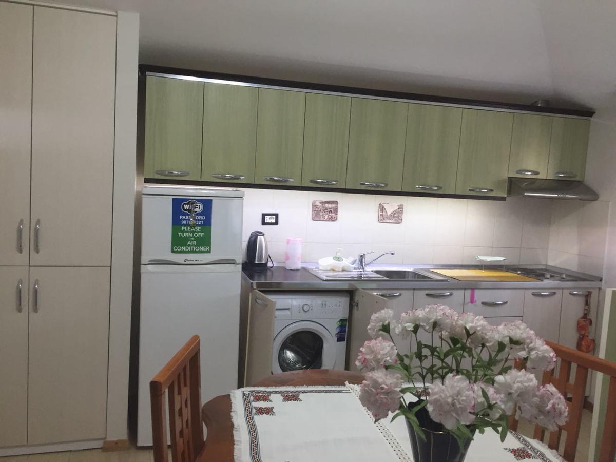 Lille France Apartments ชโคเดอร์ ภายนอก รูปภาพ