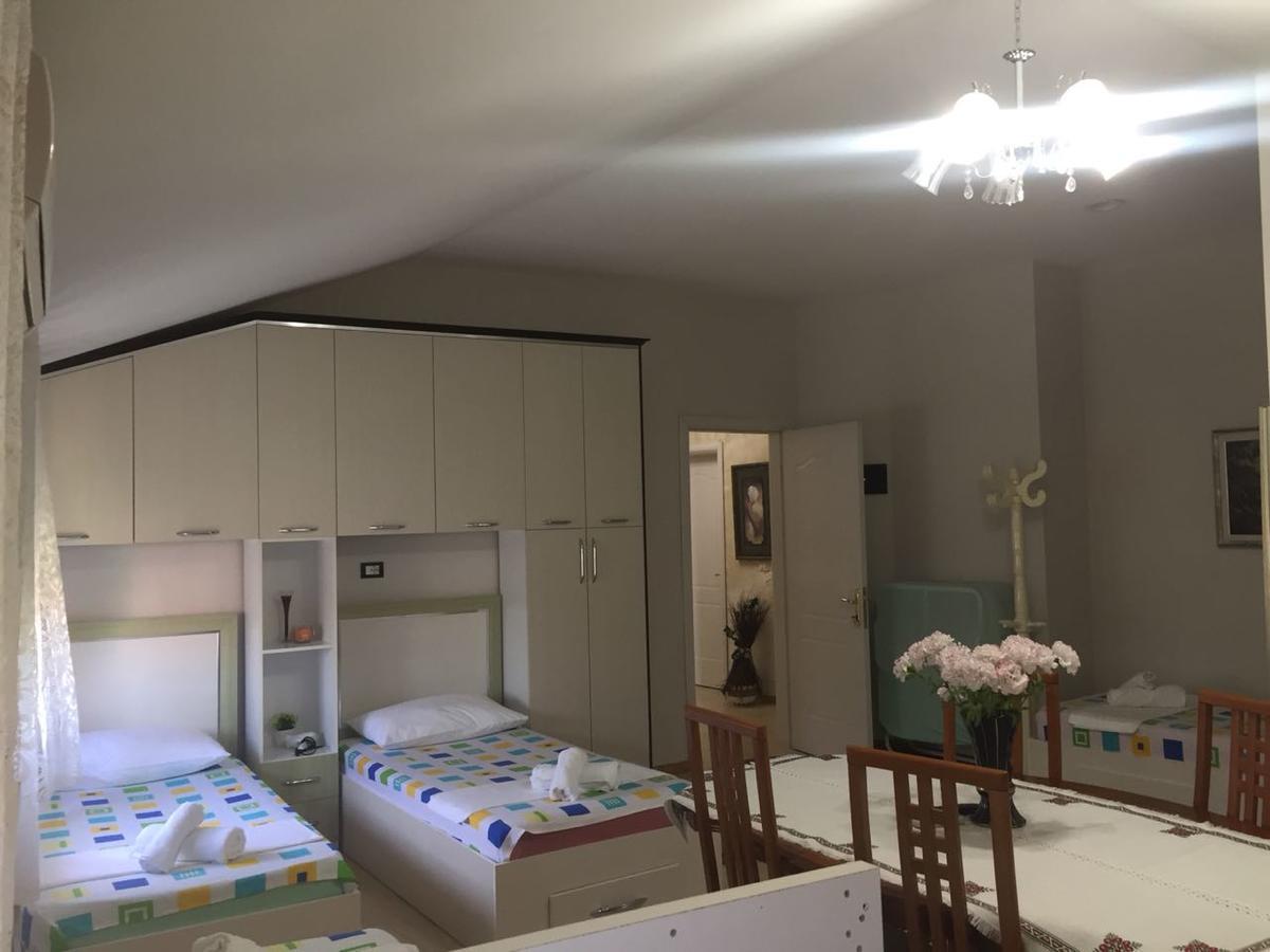 Lille France Apartments ชโคเดอร์ ภายนอก รูปภาพ