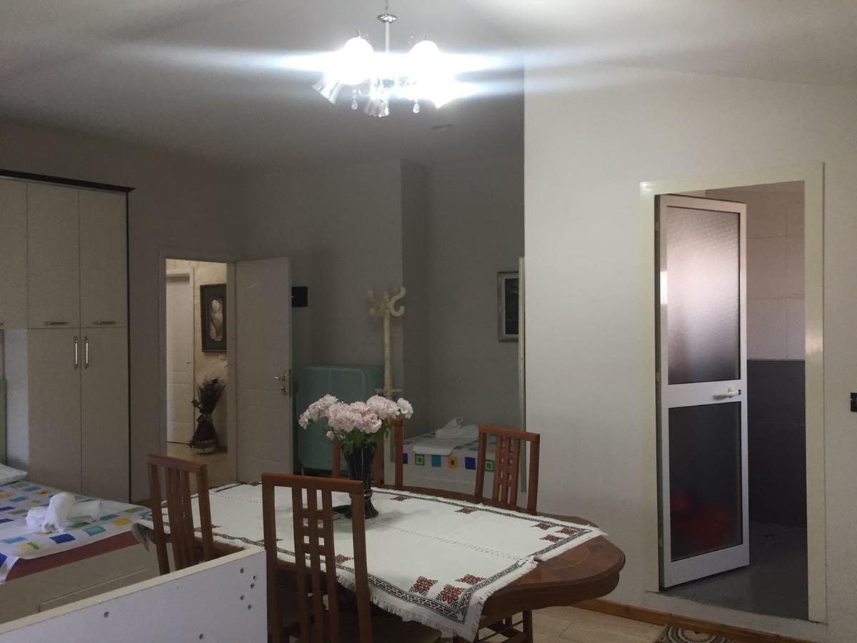 Lille France Apartments ชโคเดอร์ ภายนอก รูปภาพ