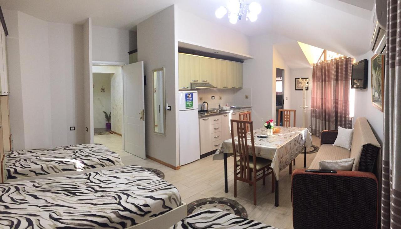 Lille France Apartments ชโคเดอร์ ภายนอก รูปภาพ